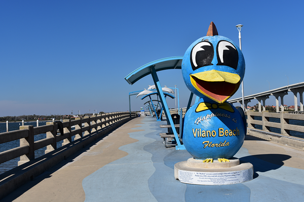 Vilano Beach pier bird statue