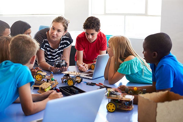 Kids learning how to build STEM projects