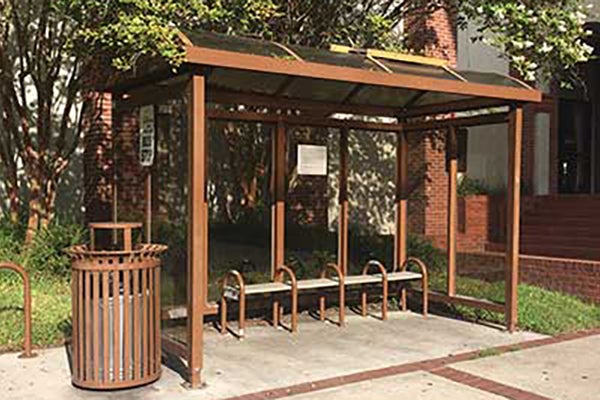 Bus shelter wth trash can