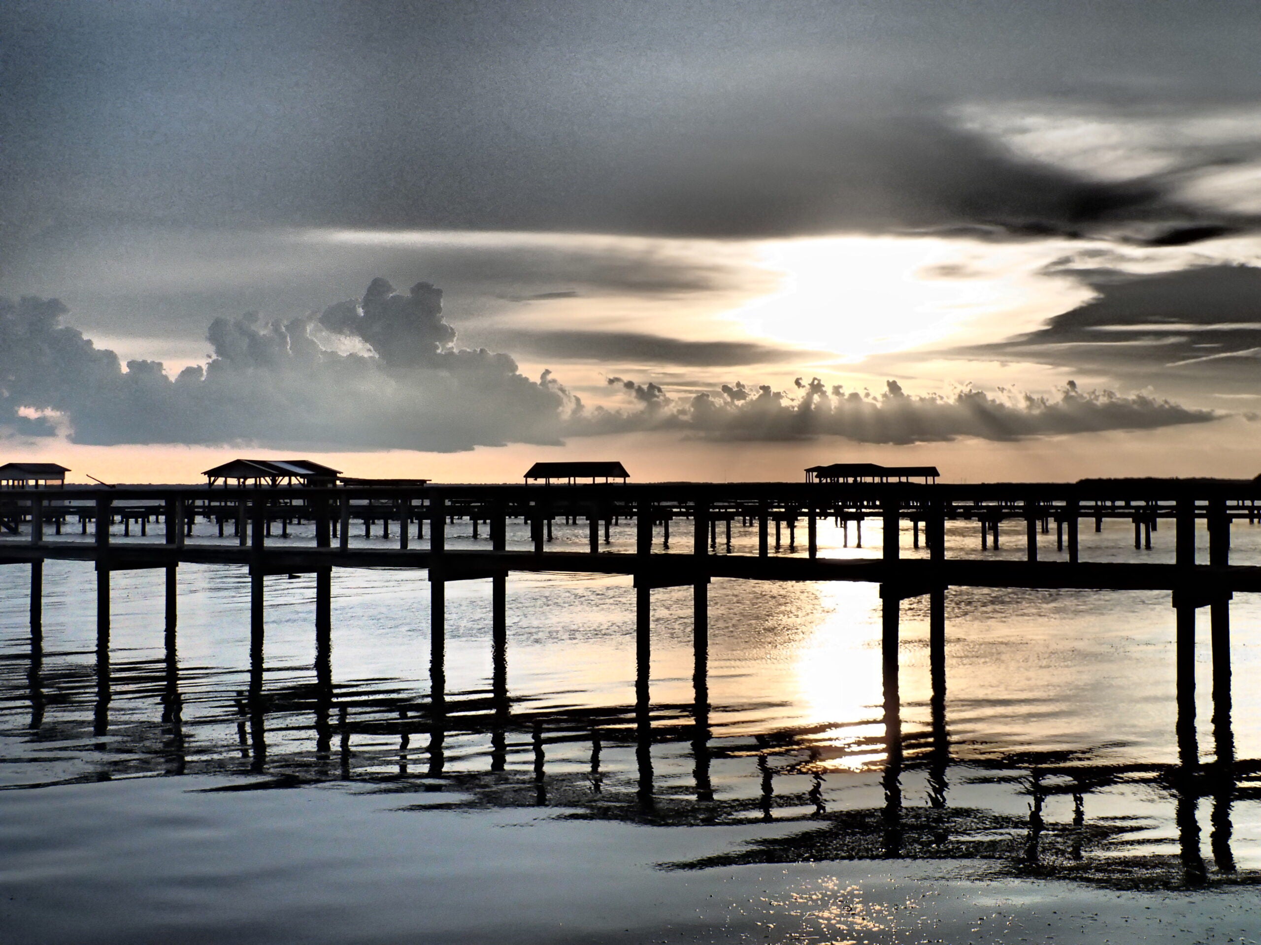 Alpine Groves water view with docks during sunset